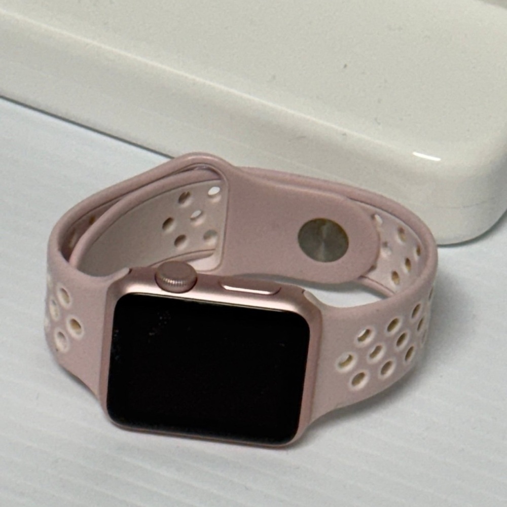 Apple Pink Smartwatch